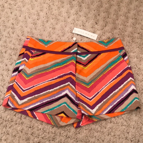 Trina Turk Pants - Trina Turk Corbin 2 Shorts Size 0 NWT